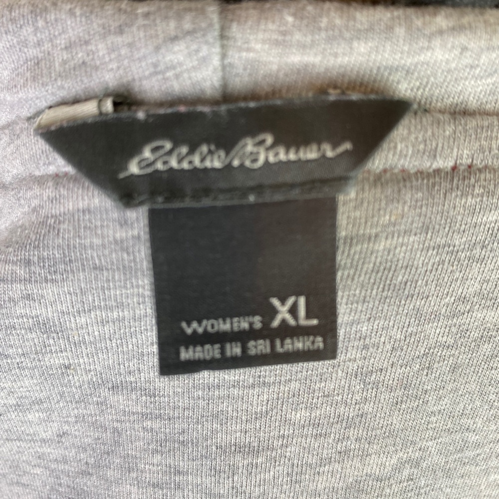 Eddie Bauer Red Plaid Hooded Flannel Shirt - Picture 9 of 10
